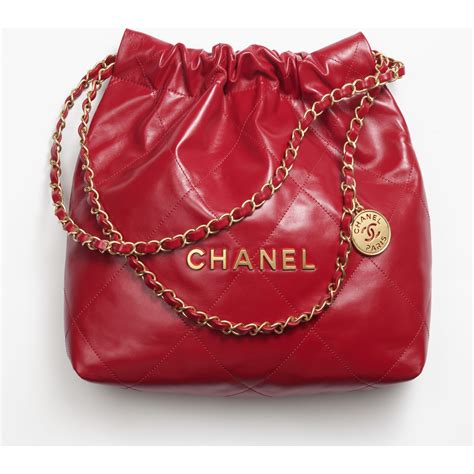 Chanel 22 handbag, Shiny calfskin & gold